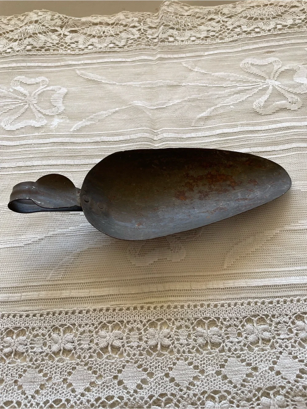 Vintage Primitive Metal Grain Scoop Rustic Farmhouse Decor